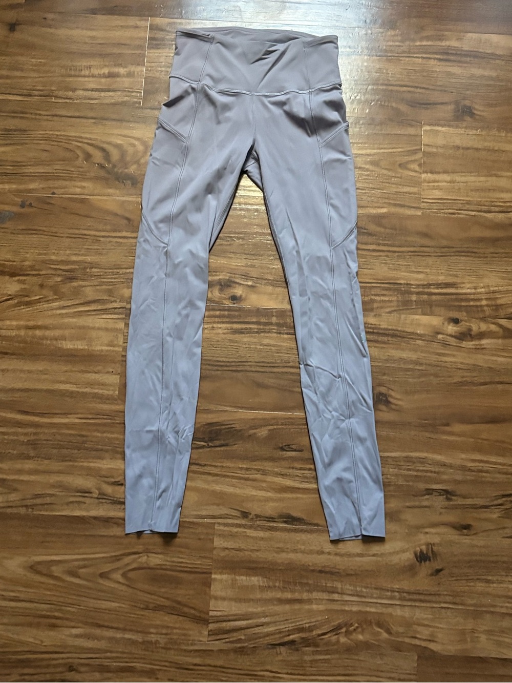 lululemon athletica High-Rise Leggings in Light Gray